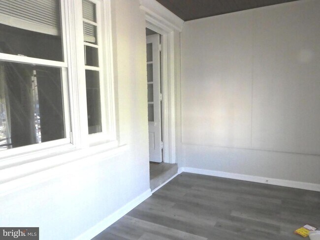 Foto del edificio - 1213 S 54th St