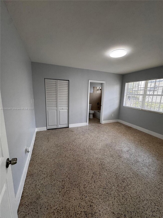 Foto del edificio - 175 NW 17th Pl