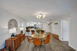 Building Photo - 600 Three Islands Boulevard