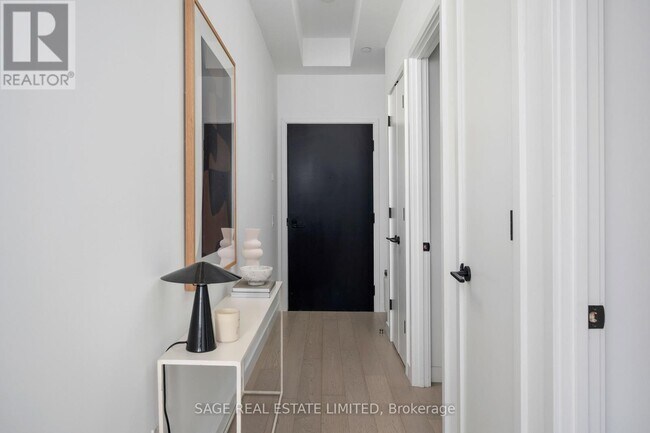 Photo du bâtiment - 505 Richmond St W