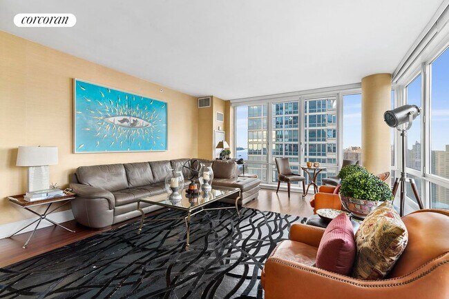 Foto del edificio - 60 Riverside Blvd