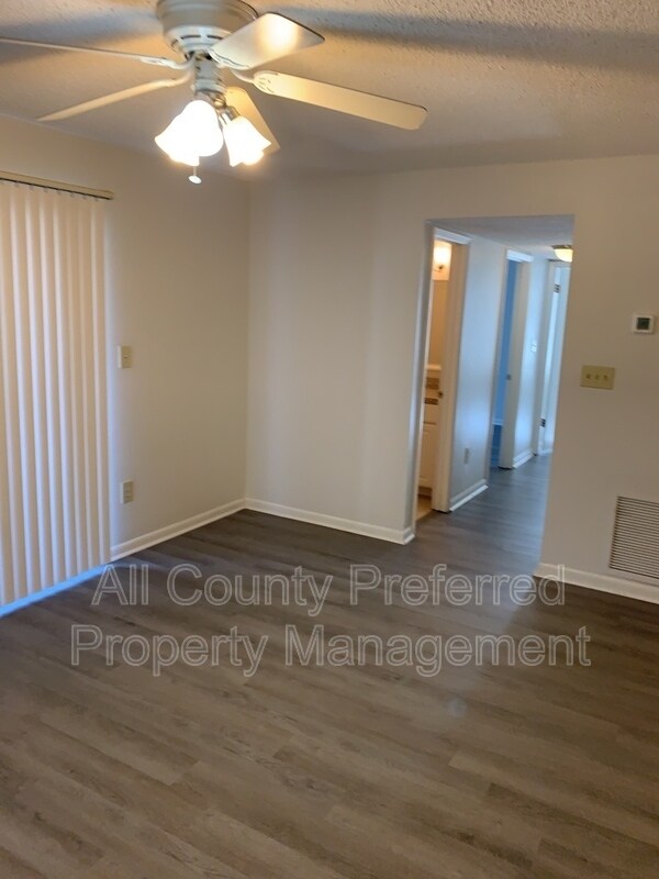 Foto del edificio - 3504 Sable Palm Ln