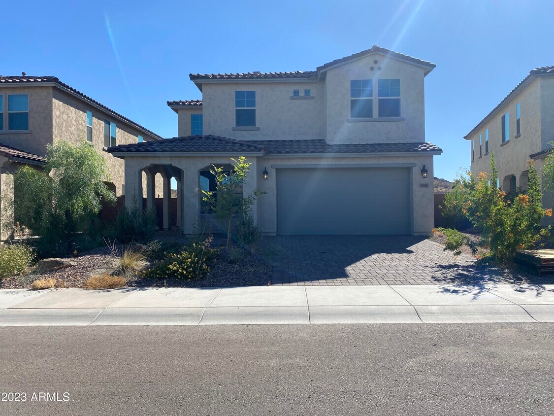Foto principal - 28500 N 132nd Dr