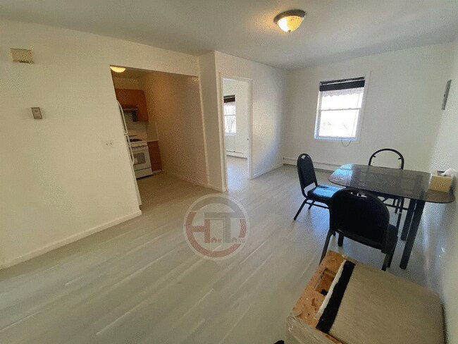 Foto del edificio - 2120 Davidson Ave