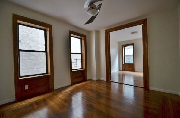 Foto del edificio - 974 St Nicholas Ave