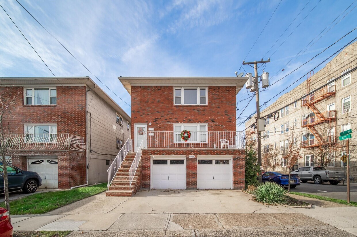 8915 5th Ave, North Bergen, NJ 07047 House Rental in North Bergen, NJ
