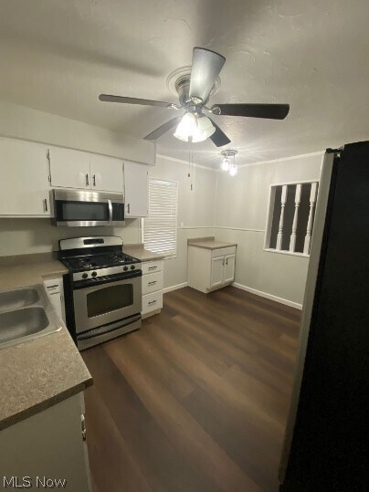 Foto del edificio - 4207 Wood Ave