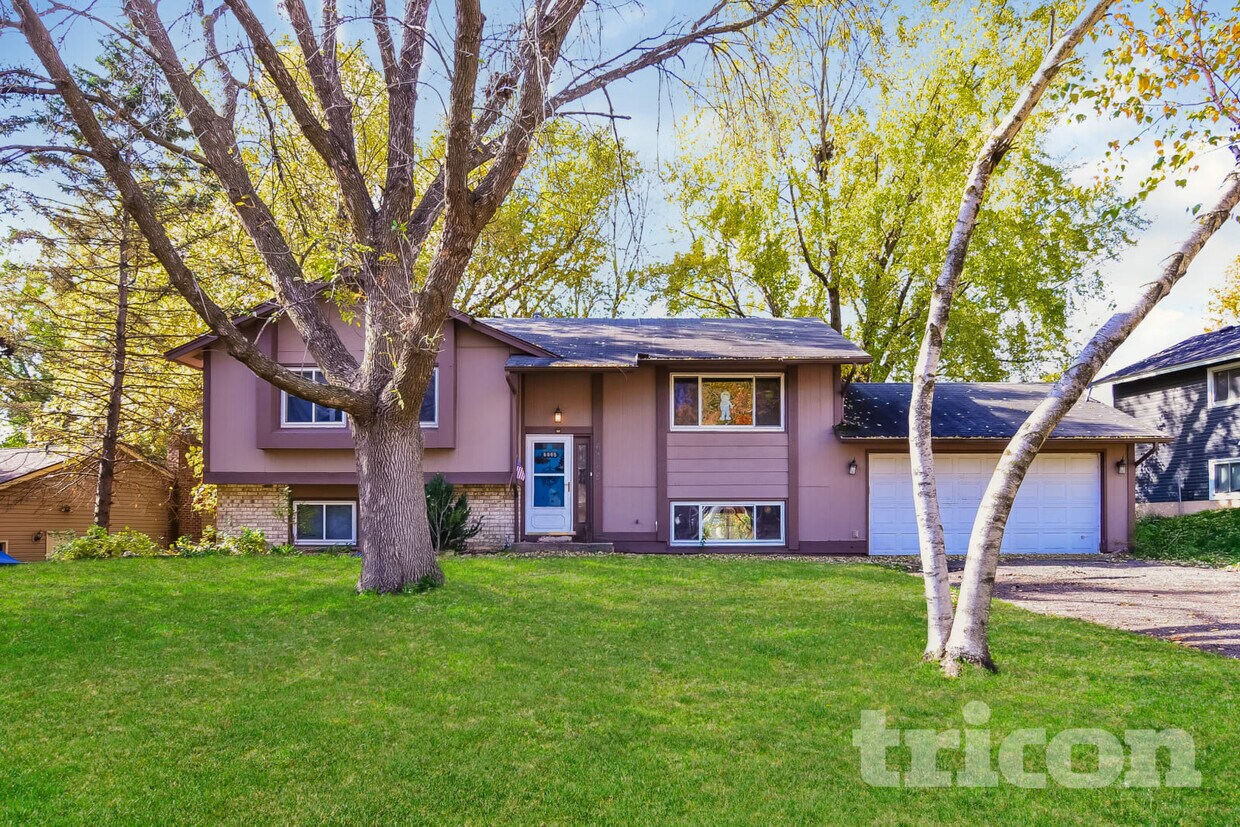 Foto principal - 6865 Buckingham Rd