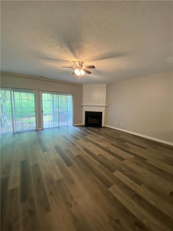 Building Photo - 9155 Nesbit Ferry Rd