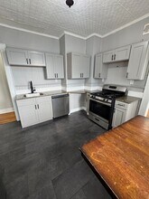 Building Photo - 825-827 Westcott St