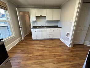 Building Photo - 2421 Rucker Ave