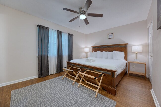 Foto del edificio - 4900 Hearthstone Dr