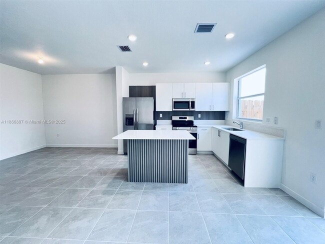 Foto del edificio - 17956 SW 358th St