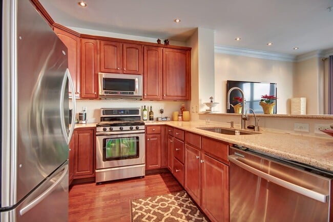 Building Photo - 9 Lydia Dr