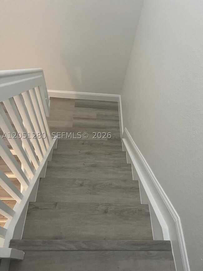 Building Photo - 8760 NW 97th Ave