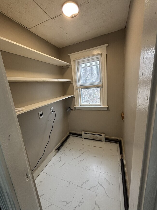 Foto del edificio - 154 Daly Ave