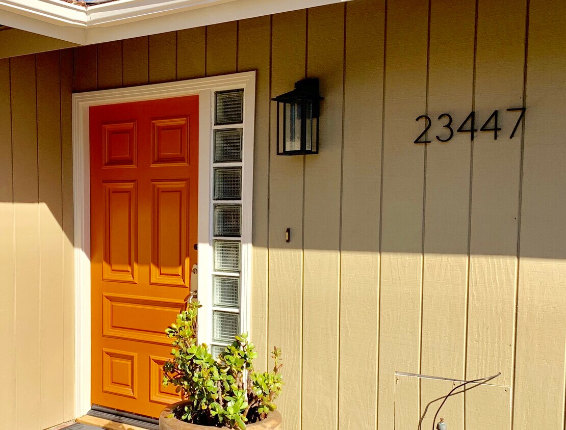 23447 Gilmore St, West Hills, CA 91307 House Rental in West Hills, CA