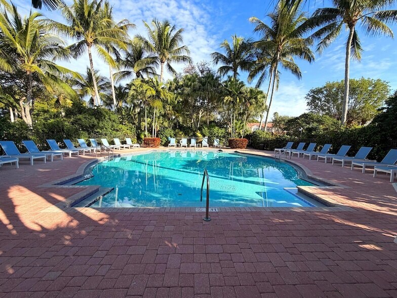 Photo - 7407 Briella Drive Unit