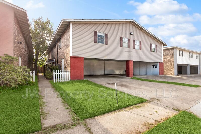 929 Monterey Ct S Unit C, Gretna, LA 70056 Condo for Rent in Gretna