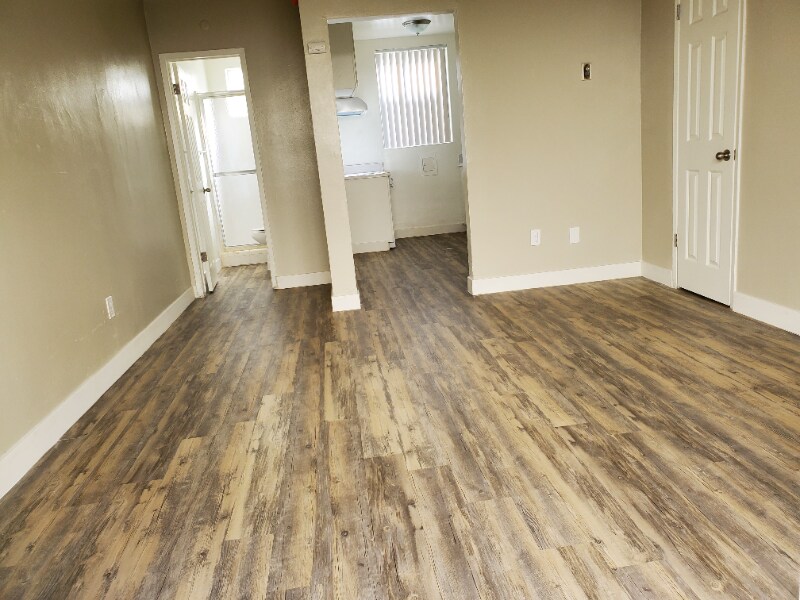 Foto principal - 1605 Lomita Blvd