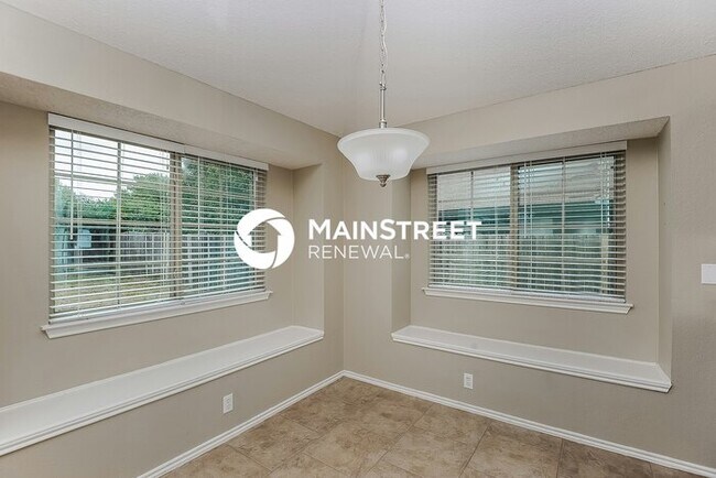 Foto del edificio - 3 Bedroom Pet-Friendly Home in Fort Worth, TX with Main Street Renewal