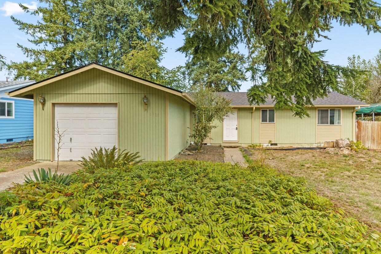 Foto principal - Family Friendly Home on W. Harrison