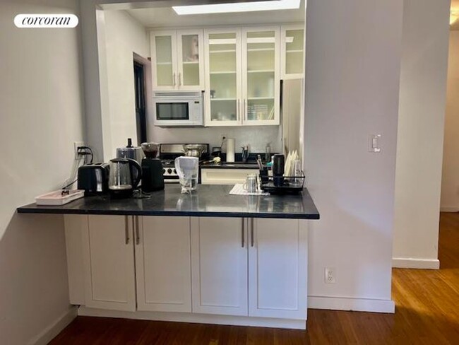 Foto del edificio - 339 E 57th St