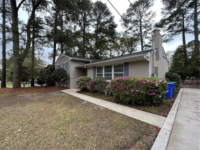 Foto del edificio - 2621 Bennington Rd