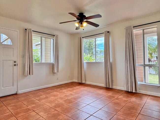 Foto del edificio - 2 Bed/1.5 Bath Halelani Village Condo with a Fenced Yard