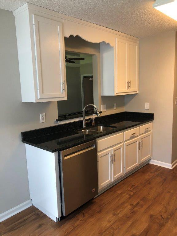 Foto del edificio - Lovely 3bd/2ba Ranch in Athens!! - MOVE-IN...