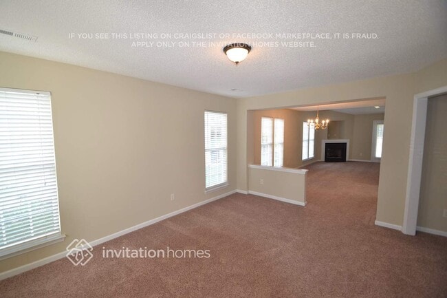 Building Photo - 5123 Silabert Ave