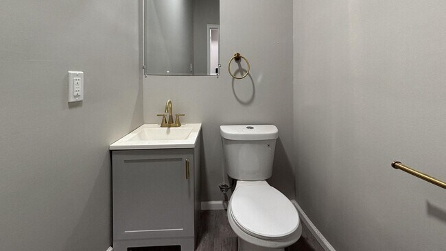 Foto del edificio - Renovated 3 Bedroom Home