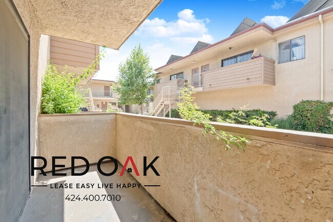Building Photo - Delightful Two Bedroom on the Ground Floor...