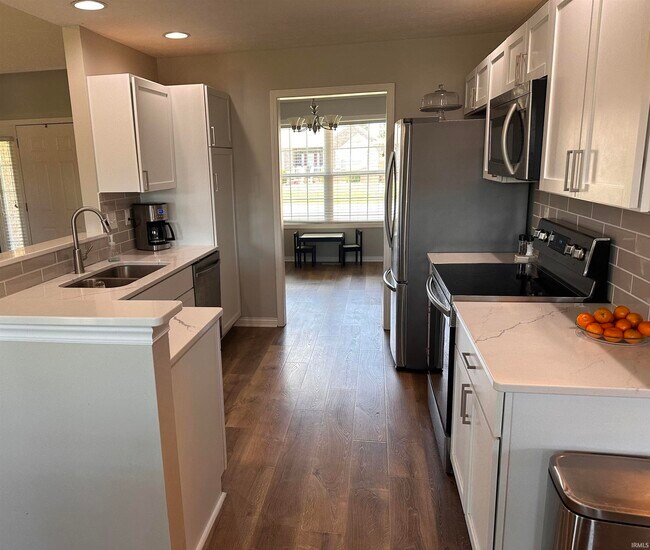 Building Photo - 2637 Belize Dr