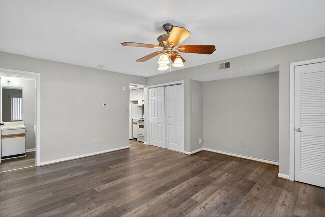 Foto del edificio - 206 Pacific Dr