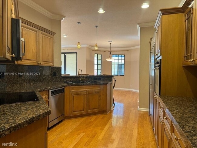 Building Photo - 3 br, 2 bath House - 1620 Passion Vine Cir...