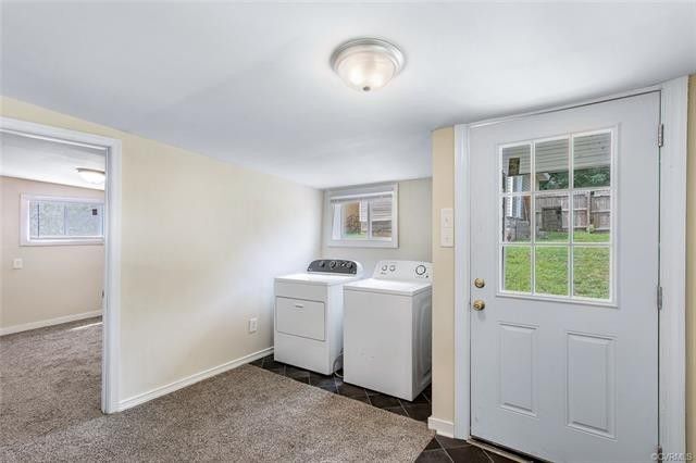 Laundry area - 4703 Castlewood Rd.