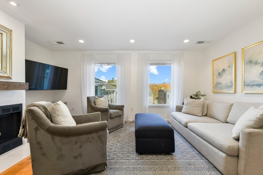 Foto principal - 37 N Mead St