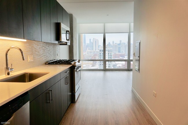 Building Photo - Studio, 1 bath  - 728 N Morgan St Apt 1503