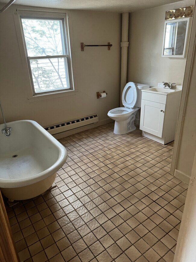 Photo - 321 Washington St House