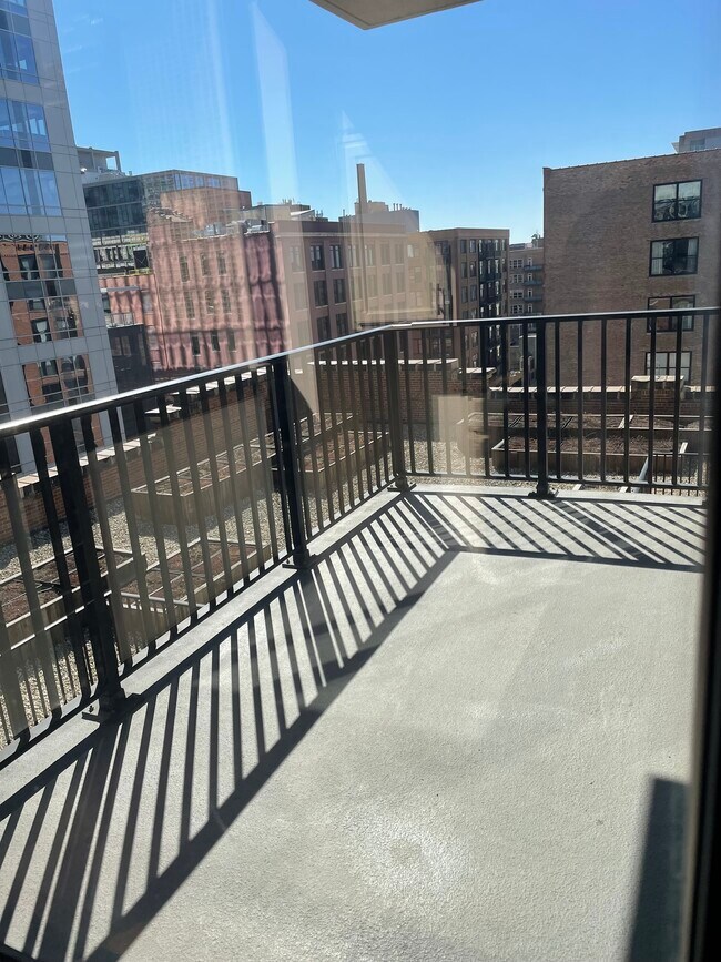 Foto del edificio - 210 S Desplaines St