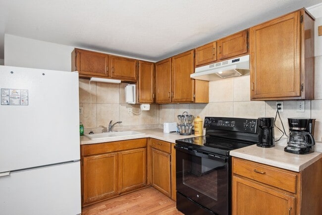 Foto del edificio - 820 Carrizo Canyon Rd