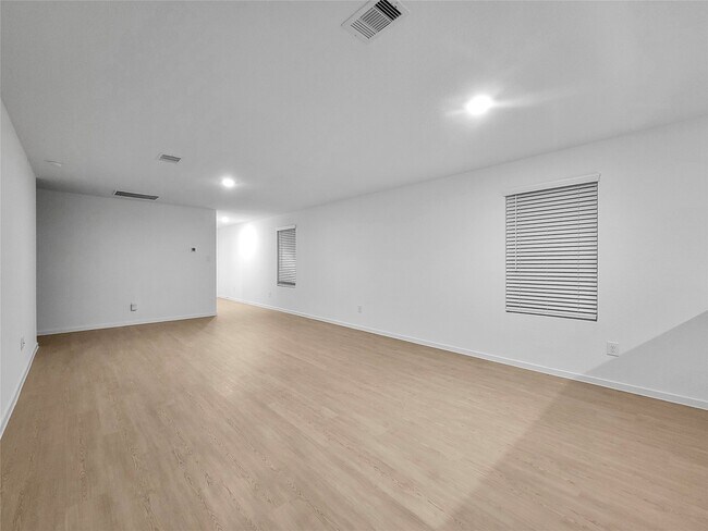 Foto del edificio - 31367 Black Cherry St