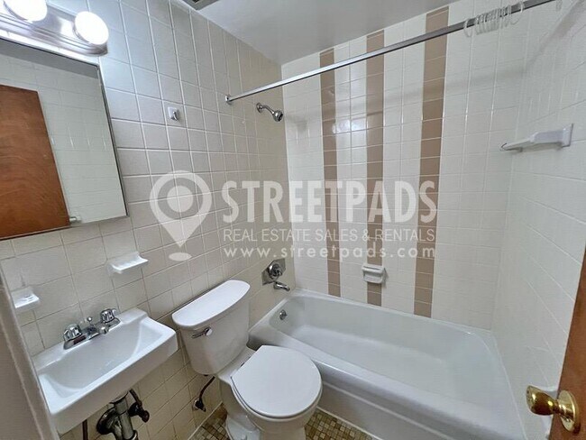 Foto del edificio - 1 bedroom in Boston MA 02134