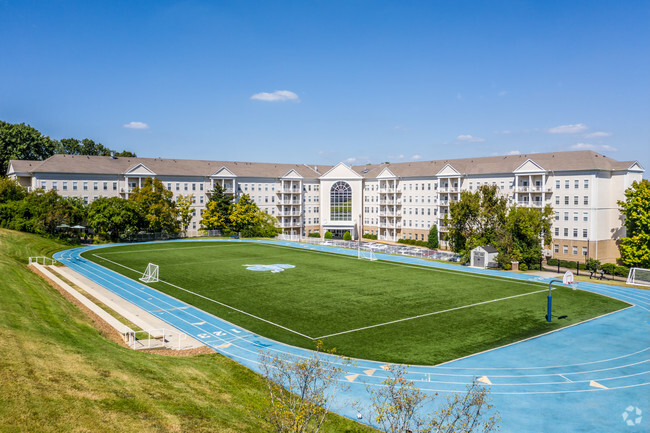 Building Photo - St. Paul Luxury Living Apartments