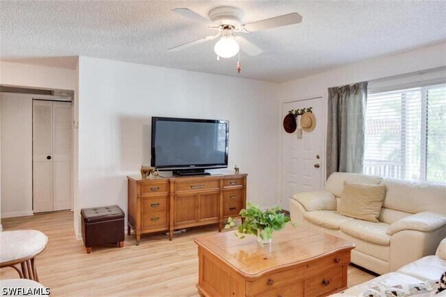 Foto del edificio - 4321 27th Ct SW