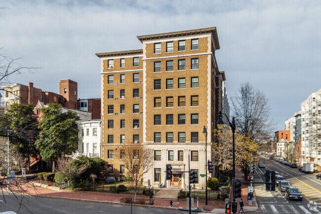 Building Photo - 1101 L St NW