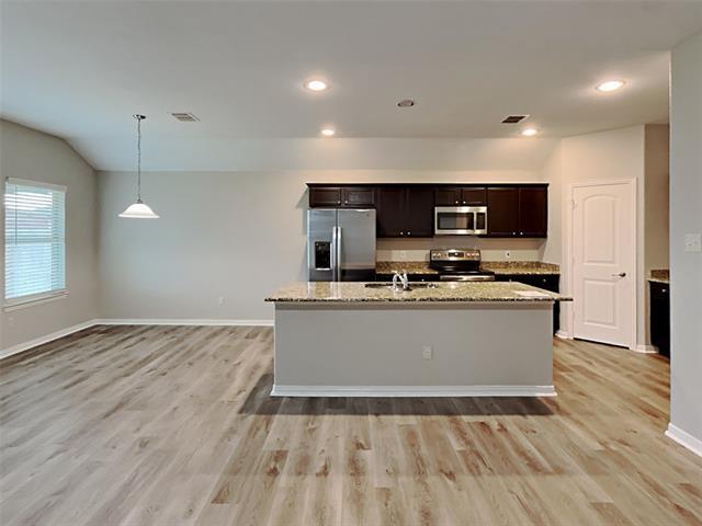 Building Photo - 9121 Curacao Dr