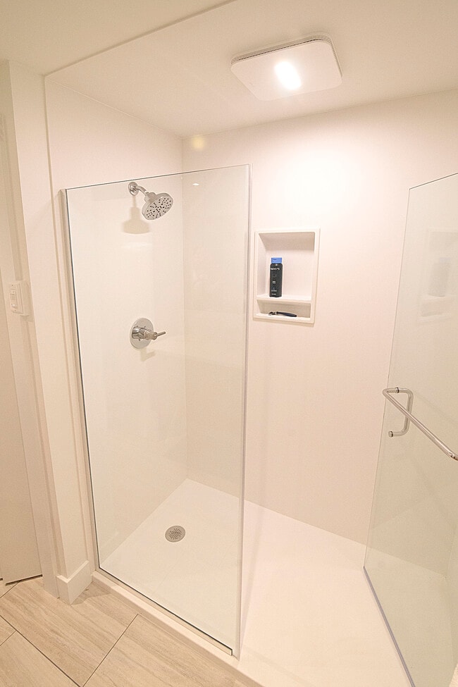 Building Photo - 800 Haid Ct