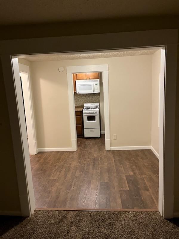 livingroom area - 2235 24th St SW